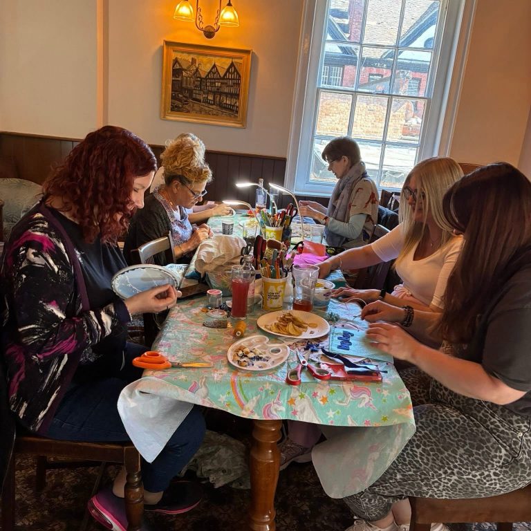 Daytime Sewcial Club at the Roebuck, Leek- Fri 25th Sept 12.30-2.30pm